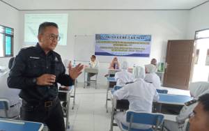 PT Pelayaran Lingga Marintama Motivasi Siswa SMKN 3 Kumai soal Potensi Kemaritiman Indonesia
