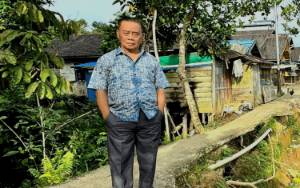 Legislator Kalteng Prihatin Kecamatan di Mura ini Tidak Ada Jalan Darat dan Jaringan Listrik