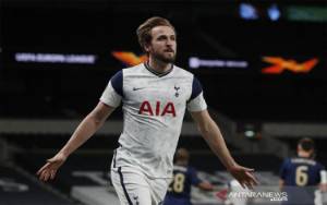 Tottenham Hotspur Pasang Harga Rp1,6 Trilliun untuk Harry Kane