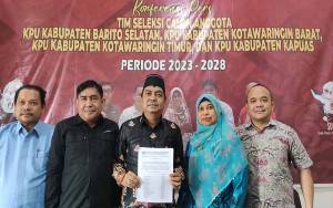 127 Calon Anggota KPU Kabupaten Kalteng Lulus Berkas