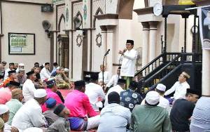 Fadel Muhammad Ingatkan Umat Alquran Sebagai Pedoman Hidup