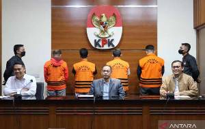KPK Tetapkan Wali Kota Bandung Yana Mulyana Tersangka Korupsi
