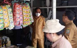 Wakil Bupati Soroti Mangkraknya Blok Pasar Kasongan