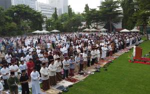 Lebih Dari 1.800 WNI di Thailand Rayakan Idul Fitri