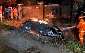 Ini Dugaan Penyebab Mobil Terbakar Di Sampit