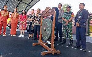 Wakil Bupati Barito Timur Buka Festival Budaya Nansarunai Jajaka 2023