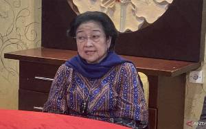 Megawati Sebut Ada Beberapa Parpol Lobi Puan Maharani untuk Bertemu