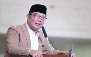 Pakar Unair: Ridwan Kamil Pasangan Realistis untuk Ganjar dan Prabowo
