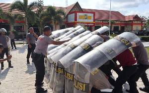 Personil Polres Sukamara Laksanakan Latihan Dalmas Jelang Pemilu 2024