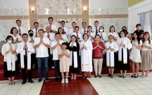 Bupati dan Kasi Bimas Kristen Hadiri Ibadah Kenaikan Isa Almasih di Gereja Palanungkai