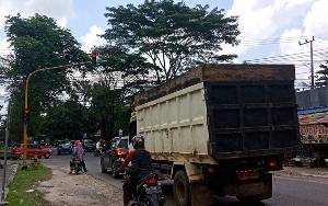 Kemacetan Terjadi di Sampit Dampak Lampu Lalu Lintas Kapten Mulyono-MT Haryono Kembali Difungsikan