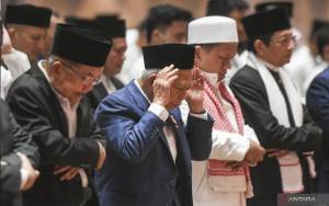 Bersama JK, Wapres Ma'ruf Amin Salat Iduladha di Masjid Istiqlal Jakarta