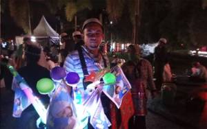Penjual Bendera Habib Syech di Palangka Raya Raup Untung Jutaan Rupiah