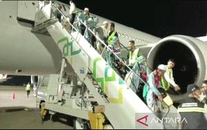 Kemenhub Tegur dan Tindak Tegas Garuda Indonesia Perbaiki Layanan Haji