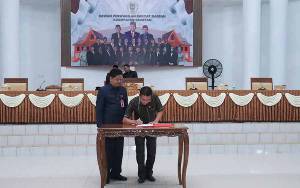DPRD Seruyan Umumkan Usulan Pemberhentian Bupati dan Wakil Bupati Masa Jabatan 2018-2023
