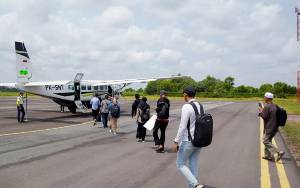 Keterisian Penumpang Pesawat Udara Rute Kuala Pembuang - Banjarmasin Melebihi Target