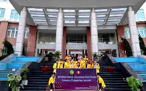 Mahasiswa UPR ke Vietnam dalam Program Kampus Merdeka dan Misi Soft Diplomatik Antar-negara Tetangga 