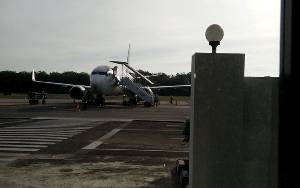Kepala Bandara H Asan Sampit Pastikan Penerbangan Komersial Tidak Terganggu Kabut Asap