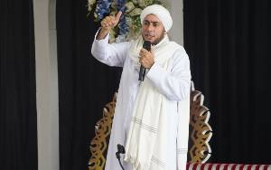 Habib Muhammad Syahab: Bersyukurlah atas Nikmat Allah SWT