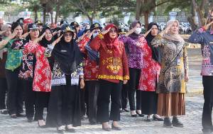 ASN Pemkab Seruyan Kenakan Batik di Hari Batik Nasional 