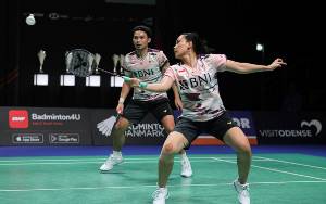 Rinov/Pitha Ditundukkan Ganda Campuran China di Denmark Open