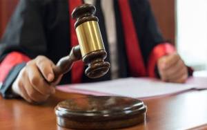 Hakim Vonis Musisi Pemilik Ganja 5,4 Kg 8 Tahun Penjara