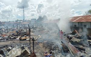 Kebakaran Pasar Simpang Sebabi Diduga Akibat Korsleting Listrik