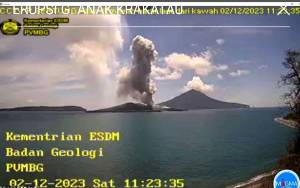 Gunung Anak Krakatau Kembali Erupsi Dua Kali pada Sabtu