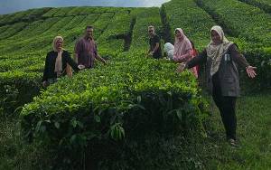 Dua Profesor Malaysia Beri Testimoni Objek Wisata di Sumatera Utara