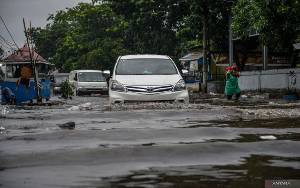 BMKG: Bencana Banjir dan Longsor di Jabar Akibat Hujan Lebat