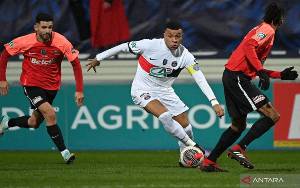 PSG Berpesta Sembilan Gol Tanpa Balas ke Gawang Revel di Piala Prancis