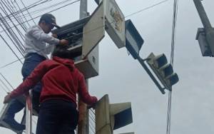 Traffic Light di Simpang Jalan Tingang-Rajawali Kembali Normal