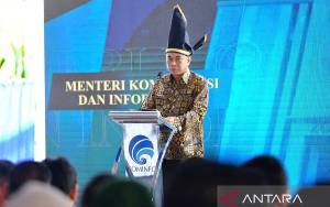 Menkominfo Target Indonesia Lompati 30 Kali Kecepatan Internet
