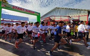 Dispora Sampit Fun Run 2024 untuk Pacu Semangat Atlet Lari Pelajar Kotim