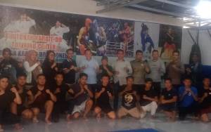  Ketua KONI Kapuas Tinjau Pelatihan Olahraga IBCA MMA