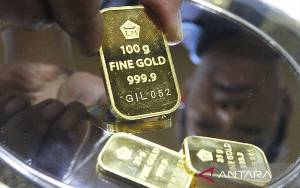 Harga Emas Antam Hari ini Naik Rp3.000 Jadi Rp1,128 Juta Per Gram