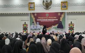 Ratusan Muslimah Antusias Hadiri Pengajian dan Silaturahmi Gubernur Kalteng