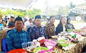Ketua DPRD Barito Utara Hadiri Syukuran Mantan Kades Bintang Ninggi II Terpilih Sebagai Anggota Legislatif