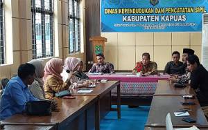 Dinas Dukcapil Kapuas Dikunjungi Anggota DPRD Barito Kuala, Studi Komparatif Soal Ini