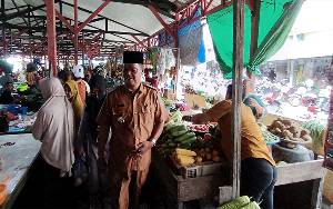 Pedagang Pasar Curhat dengan Pj Bupati Seruyan Terkait Maraknya Pencurian