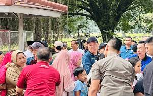 Presiden Jokowi Bagikan 1.000 Paket Sembako di Kota Bogor