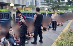 Polisi Tangkap 109 Remaja yang Konvoi Berdalih Bagikan Takjil