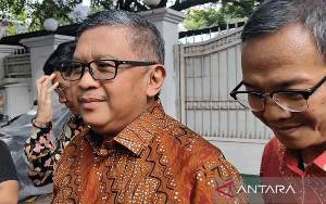 PDIP Soal Pertemuan Megawati dan Jokowi: Tanya Pak Ari!