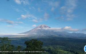 Gunung Semeru Kembali Erupsi Selama 118 Detik