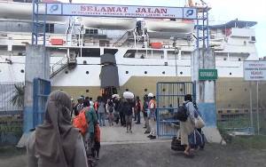 7.000 Pemudik Belum Kembali Melalui Pelabuhan Sampit