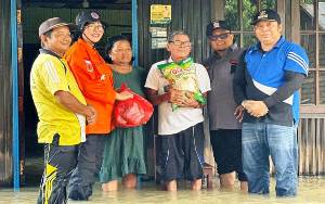 Pemkab Lamandau Terus Salurkan Bantuan untuk Warga Terdampak Banjir