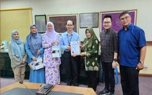 Profesor Kehutanan Indonesia Diundang Mengajar di Dua Universitas Malaysia