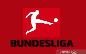 Rangnick Konfirmasi Lakukan Pembicaraan dengan Bayern Muenchen