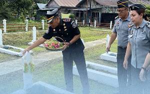 Peringati HBP ke-60, Rutan Kuala Kapuas Gelar Upacara Tabur Bunga di Taman Makam Pahlawan