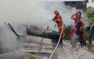 Asal Api dari Ruang Tengah, Kerugian Kebakaran Jalan Anoi Palangka Raya Ditaksir Rp100 Juta